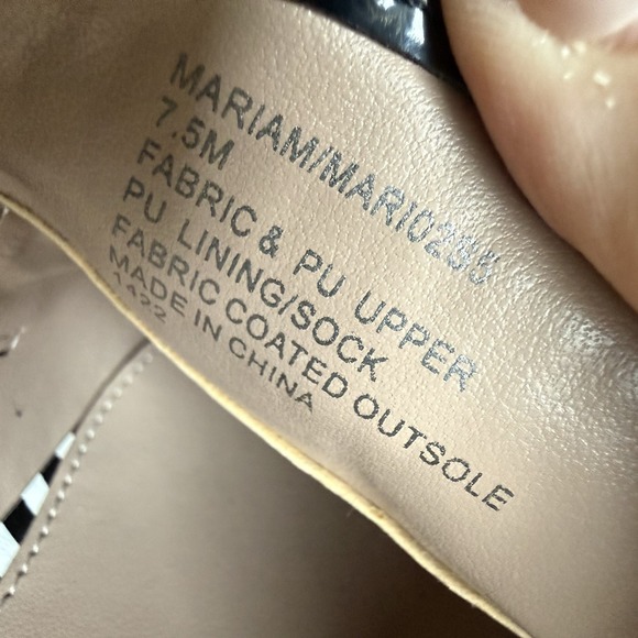 Betsey Johnson Women's 7.5 Miriam Houndstooth Pearl Rhinestone Studded Loafers - Picture 9 of 10